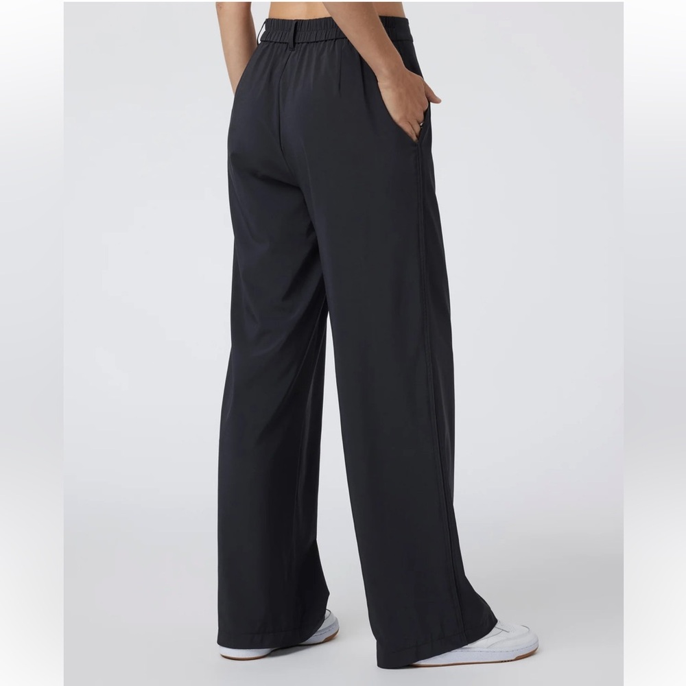 Vuori Villa Trouser Athletic Trouser Pants - Picture 3 of 6